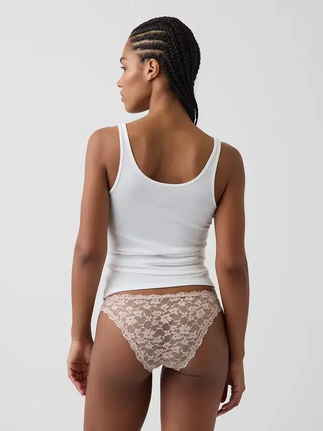 Cheeky-bikinitrosa i spets