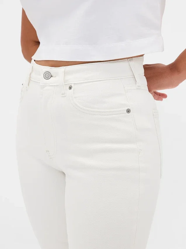 Curvy högmidjade 90-talsinspirerade smala raka Jeans