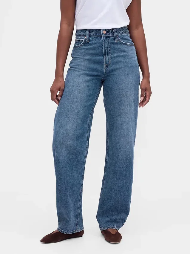 Curvy High Rise Barrel Jeans