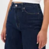 Curvy High Rise Barrel Jeans