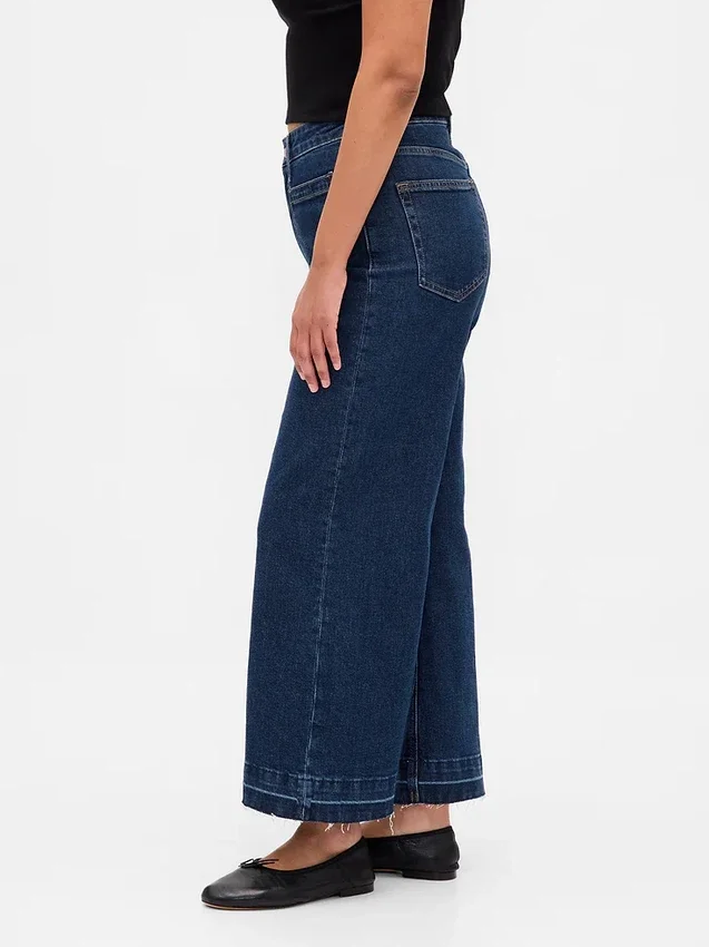 Curvy-jeans med hög midja, vid ben och ankellängd