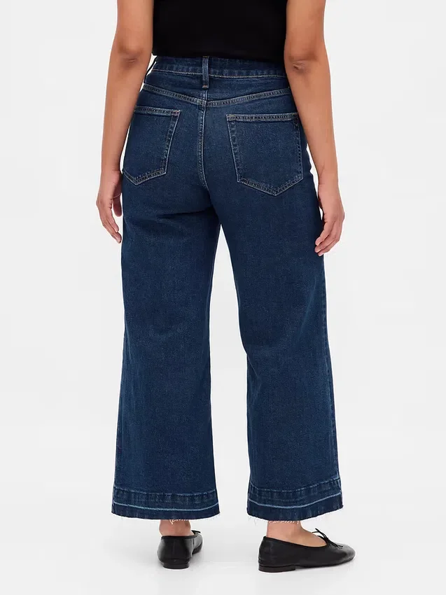 Curvy-jeans med hög midja, vid ben och ankellängd