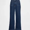 Curvy-jeans med hög midja, vid ben och ankellängd