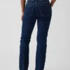 Curvy Low Rise '90S Slim Straight Jeans