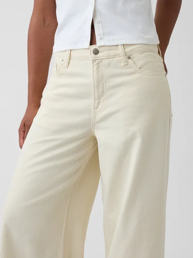 Curvy Mid Rise Ultrasoft Baggy Jeans