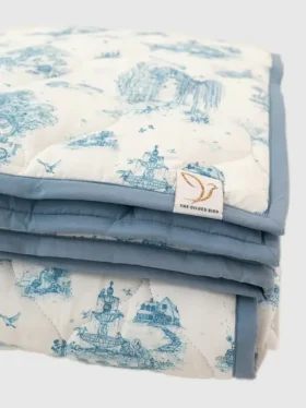 Den förgyllda lekmattan Gilded Bird Spring Toile
