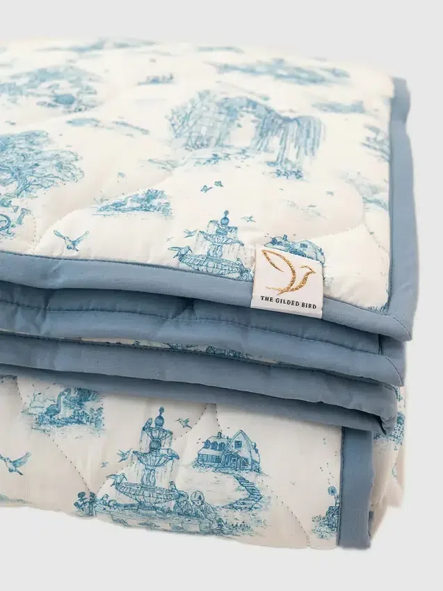 Den förgyllda lekmattan Gilded Bird Spring Toile