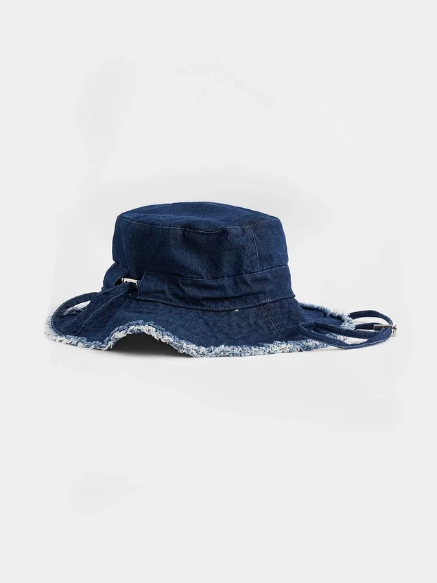 Fransad buckethat