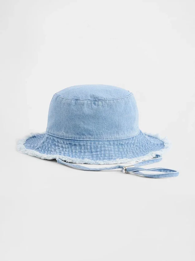 Fransad buckethat