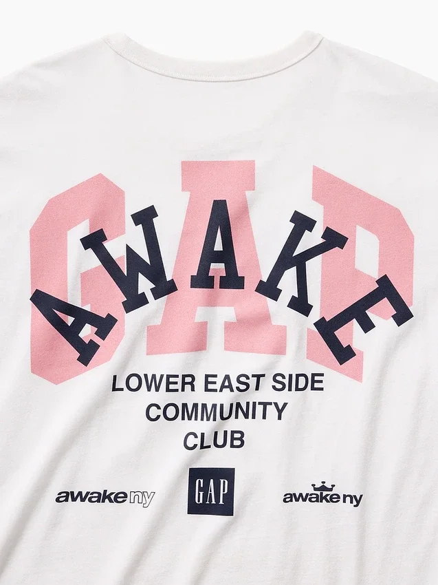 Gap × Awake Ny T-shirt med avslappnad logotyp