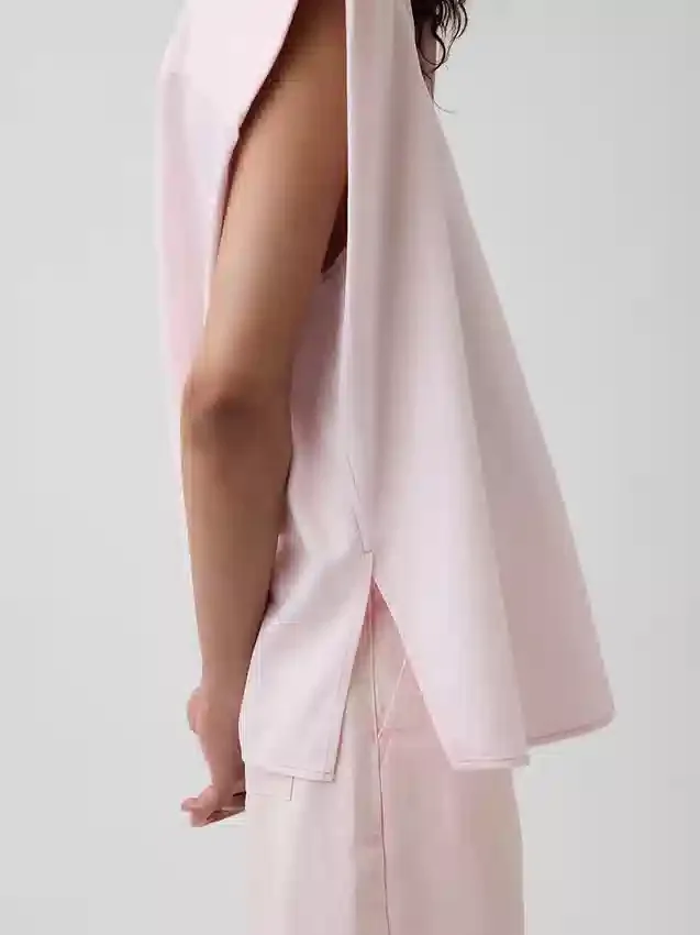 Gap × Hfr Ultrasoft Denim-skjorta med breda axlar från Nicole Benefield Portfolio