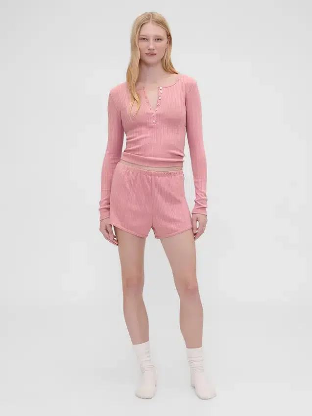 GAP × Summer Fridays pyjamasöverdel i pointelle-stickning