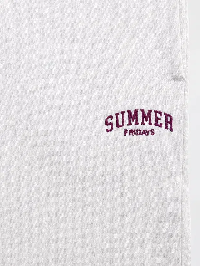 GAP × Summer Fridays tjocka joggingbyxor med avslappnad passform och logotyp