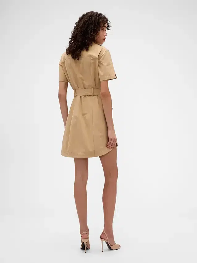 GAP × Victoria Beckham miniklänning i mac-stil