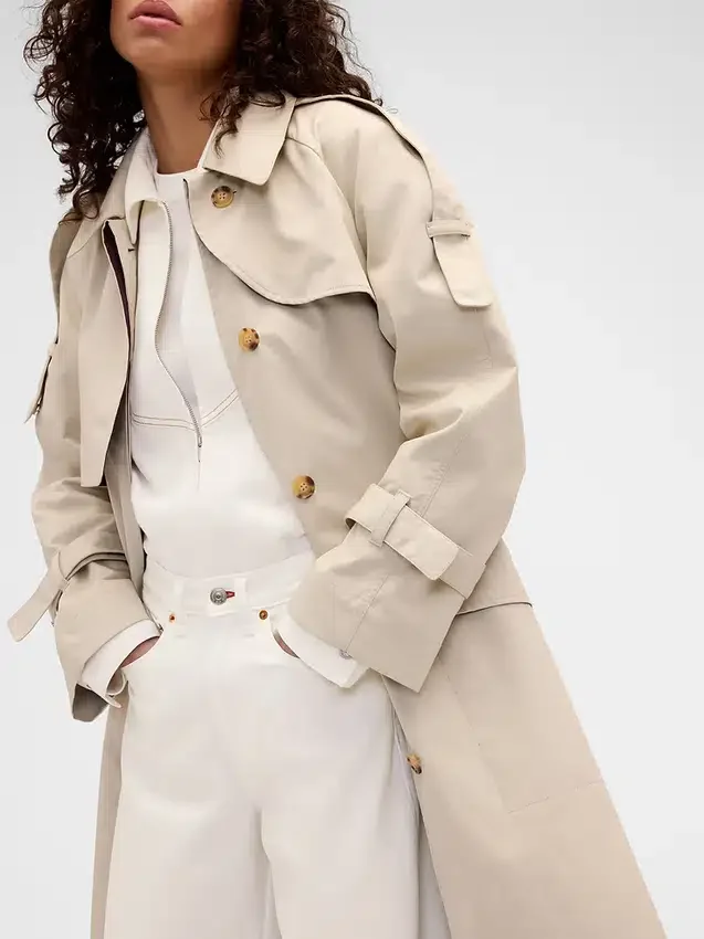 GAP × Victoria Beckham trenchcoat