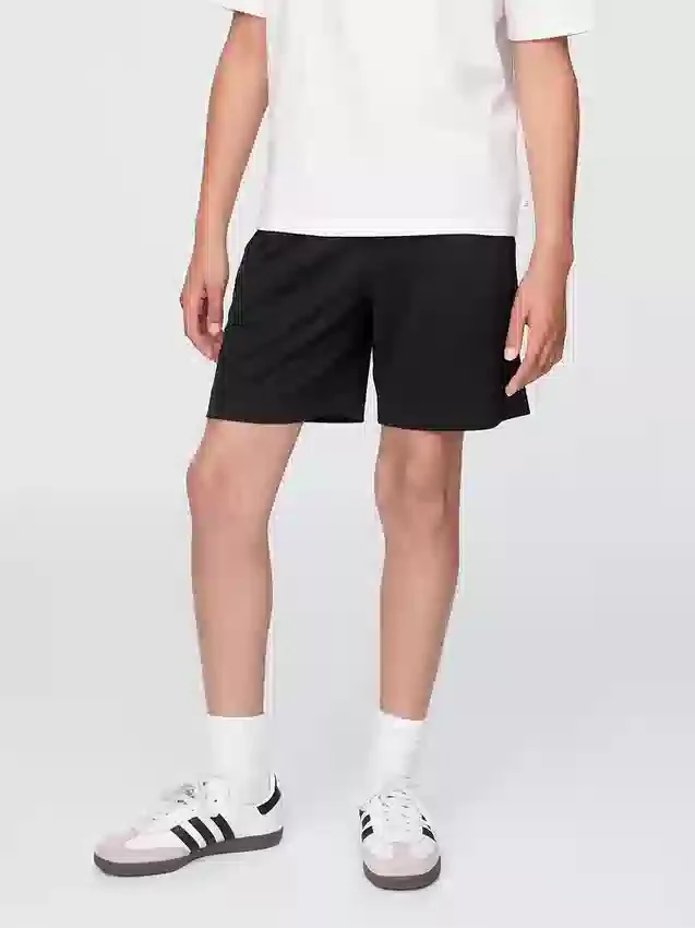 GapFit 6" återvunna mesh-Shorts för barn