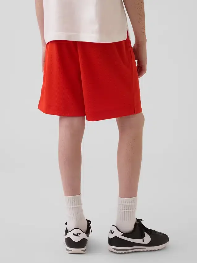 GapFit 6" återvunna mesh-Shorts för barn