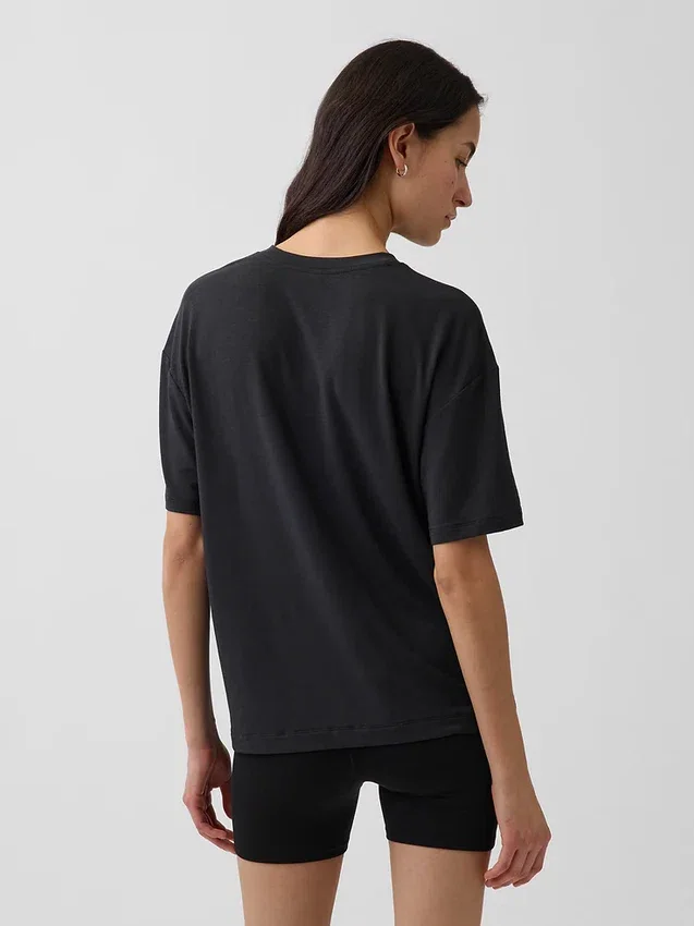GapFit Breathe T-shirt i avslappnad passform