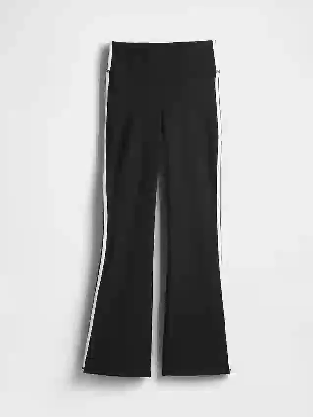 GapFit Sky High Rise Power Flare-leggings