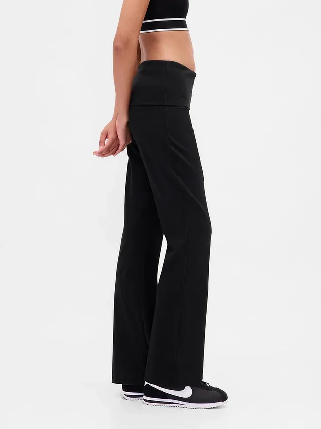 GapFit Smooth Foldover Mini Flare-leggings