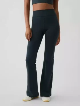 GapFit Smooth högmidjade leggings med smal benöppning
