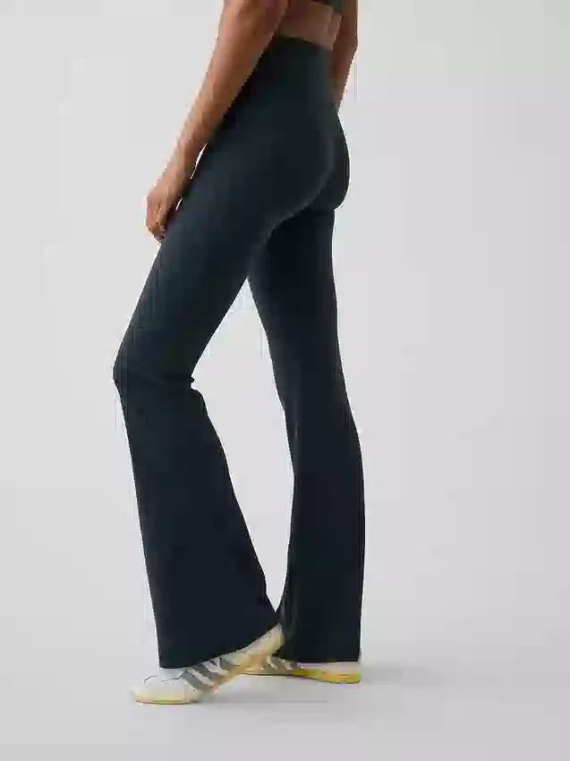 GapFit Smooth högmidjade leggings med smal benöppning