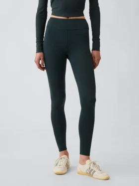 GapFit Smooth High Rise Leggings