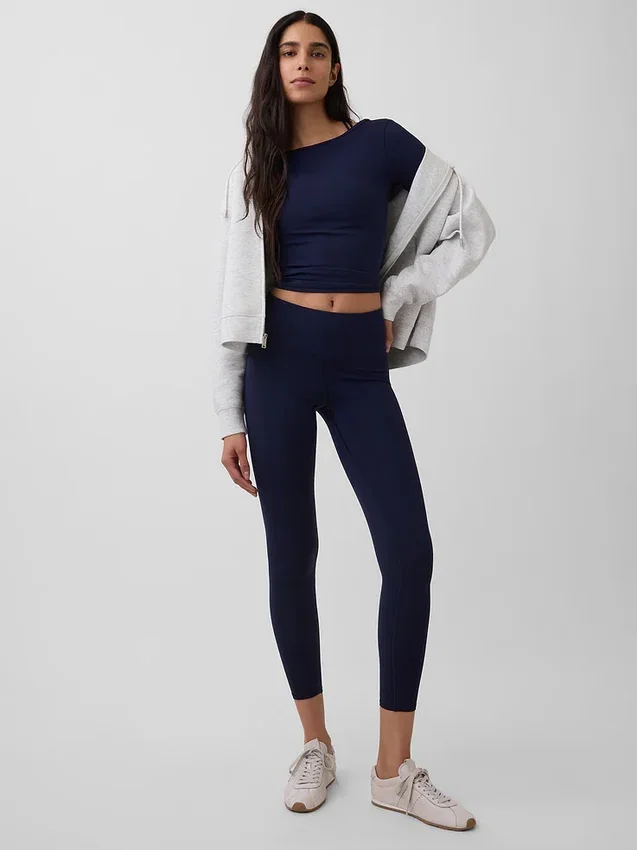 GapFit Smooth T-shirt med båthals