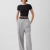GapFit Smooth vändbar crop-top med omlott