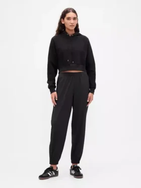 GapFit Tech Joggingbyxor med hög midja och dragkedja i nederkanten