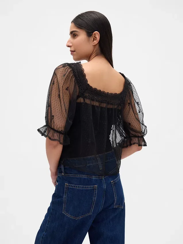 Genomskinlig broderad topp i tyll