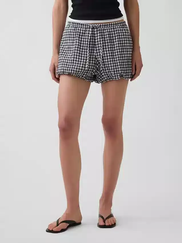 Gingham-shorts med bubbelkant