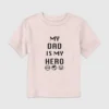 Grafisk T-shirt för småbarn med motivet ”Marvel Hero Dad”