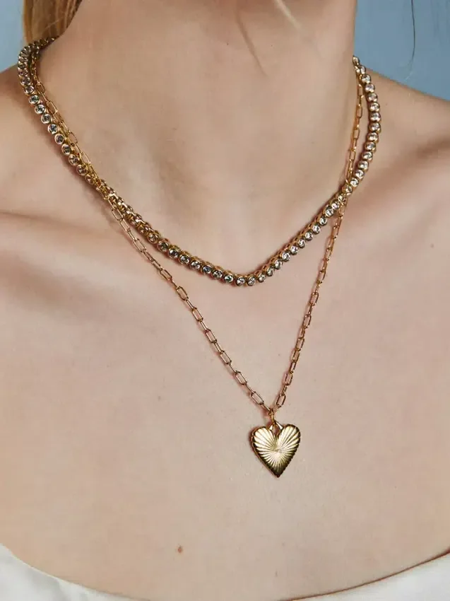 Hart Small Ribbed Heart of Gold-halsband