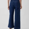 Hög midja, vid ben och ankellånga sjömansjeans