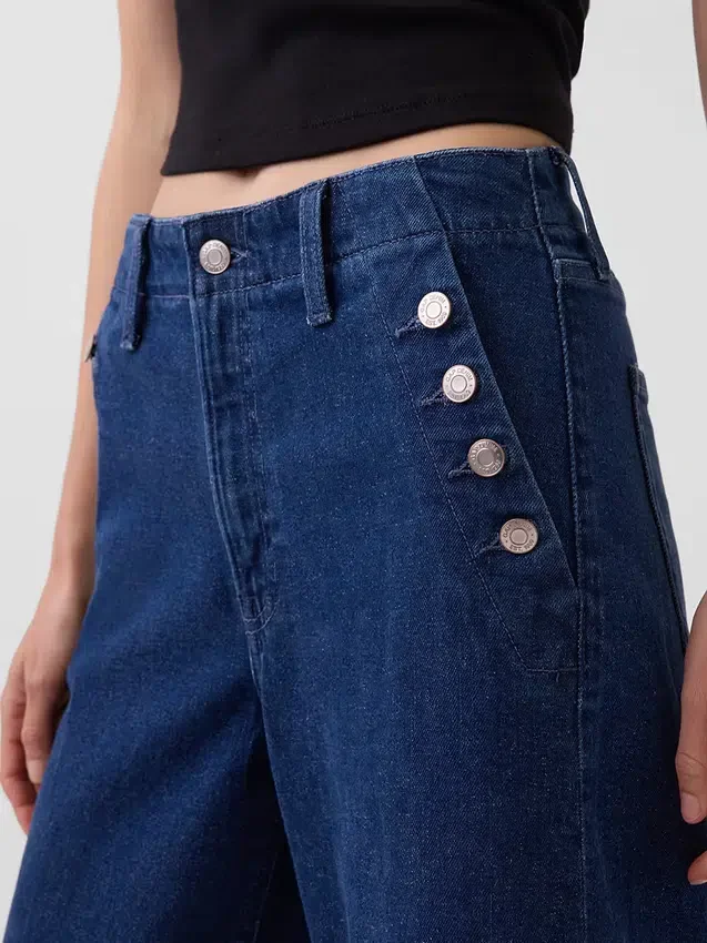 Hög midja, vid ben och ankellånga sjömansjeans