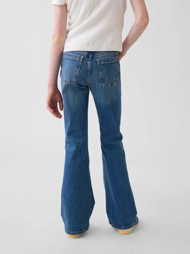 Högmidjade 70-talsinspirerade flare-Jeans för barn