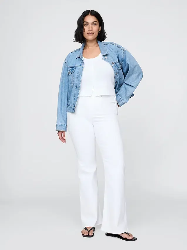 Högmidjade 70-talsjeans med utsvängda ben