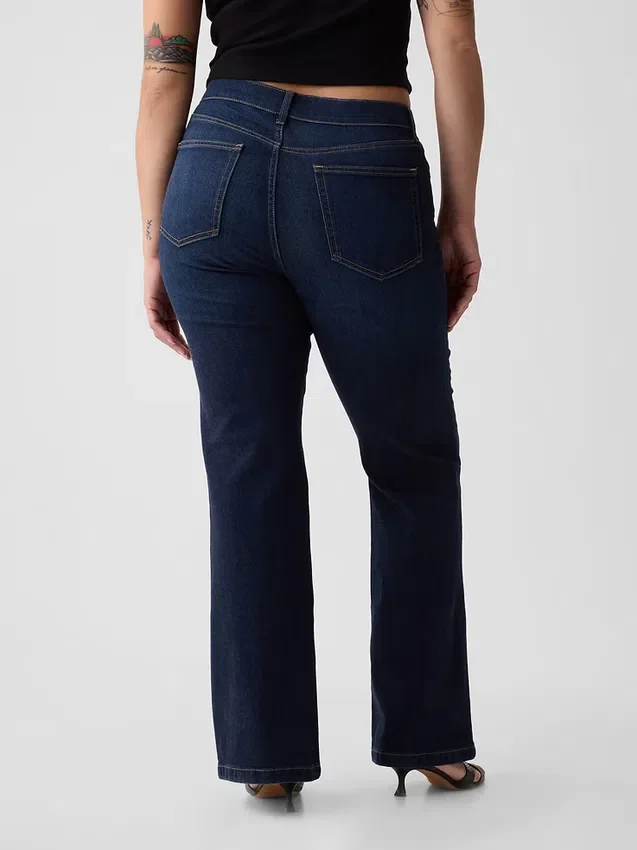 Högmidjade 70-talsjeans med utsvängda ben