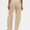 Högmidjade byxor i corduroy