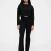 Högmidjade, dubbelstickade byxor i bootcut-modell