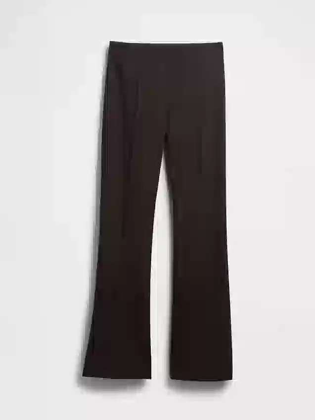 Högmidjade, dubbelstickade byxor i bootcut-modell
