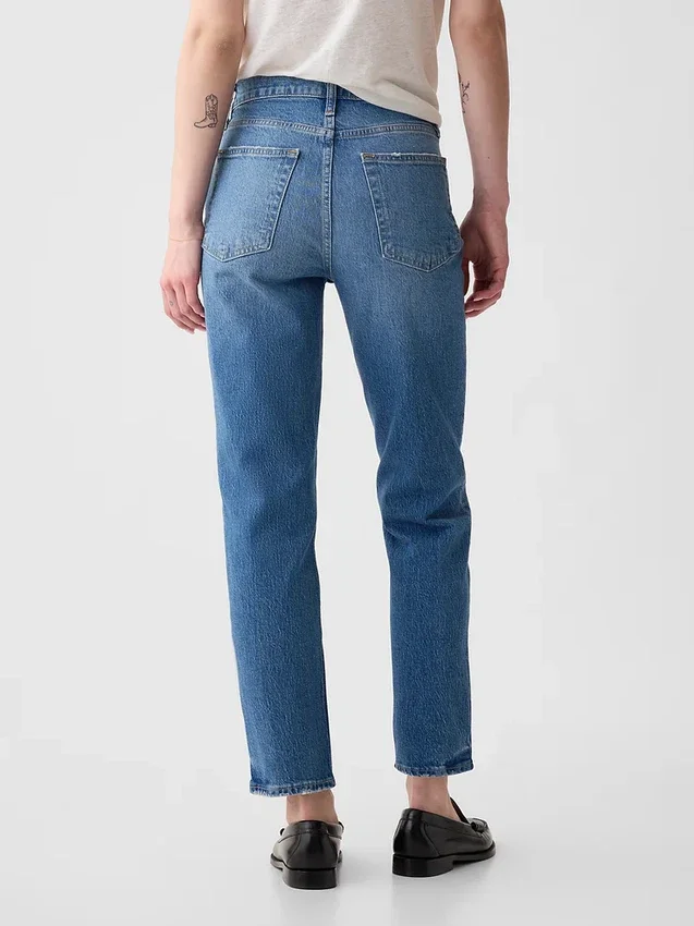 Högmidjade, raka jeans med låg framdel