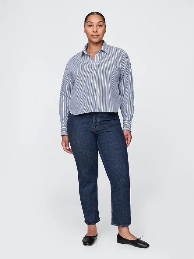 Högmidjade, raka jeans med låg framdel