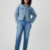 Högmidjade, raka jeans med låg framdel