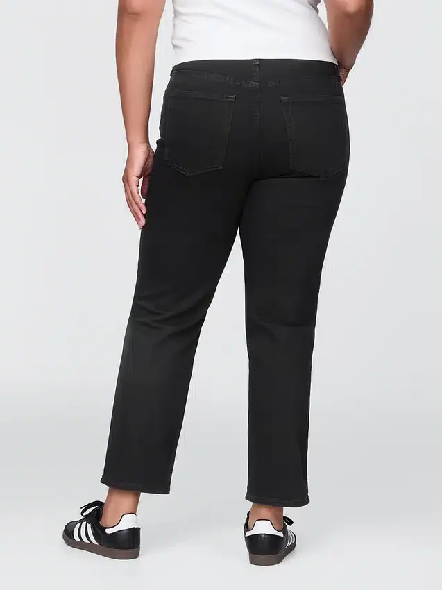 Högmidjade, raka jeans med låg framdel