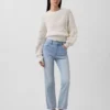 Högmidjade, smala, raka cropped-Jeans i 90-talsstil