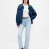 Högmidjade, smala, raka cropped-Jeans i 90-talsstil