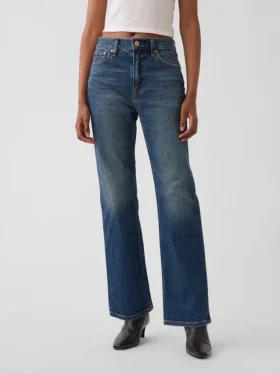 Högmidjade, smala, raka cropped-Jeans i 90-talsstil