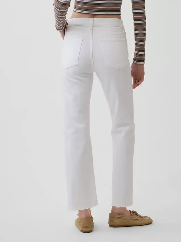Högmidjade, smala, raka cropped-Jeans i 90-talsstil